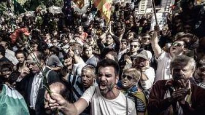 Catalu�a presiona con un paro y pide 