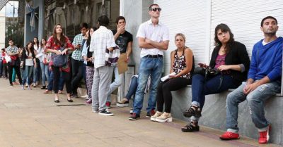J�venes de hasta 29 a�os, el sector con m�s desocupaci�n en la ciudad