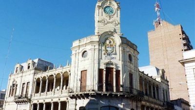 La interna del gobierno de Paran� ti�� una venta de terrenos municipales	 