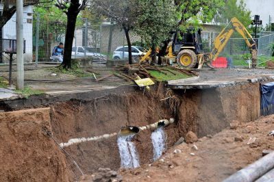San Carlos sin agua por un acueducto destruido