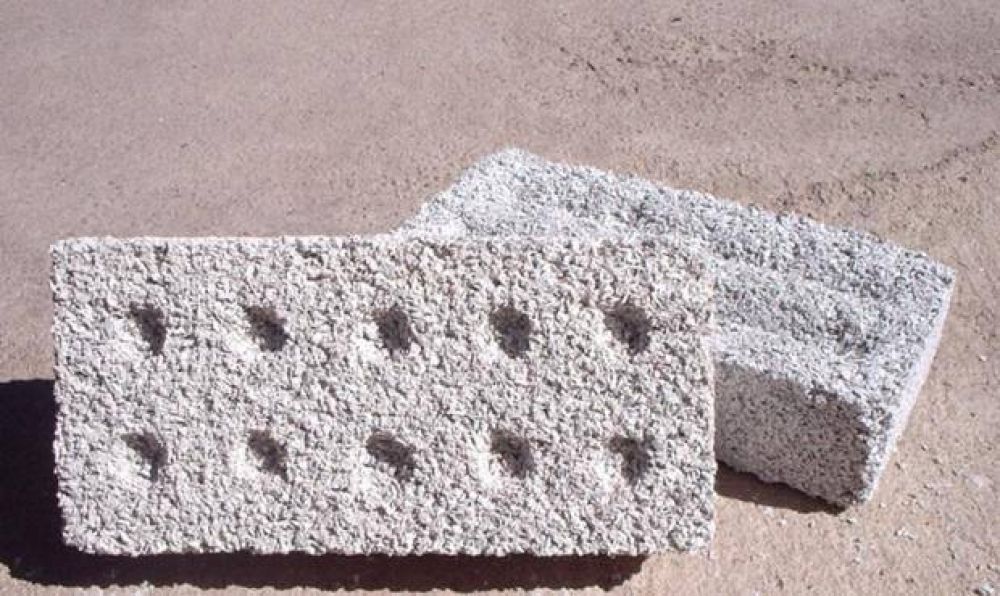 Impulsan iniciativa para elaborar ladrillos con pl�stico reciclado