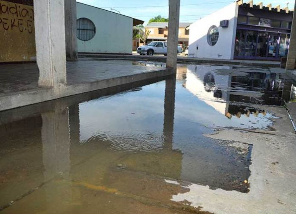 Cloacas del Butal�: una inexplicable demora municipal