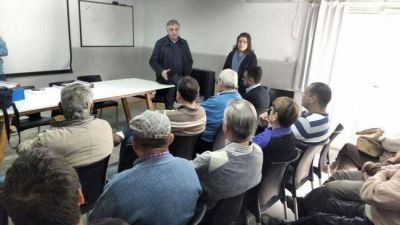 Reparten aportes de la Ley de Bosques para hacer picadas