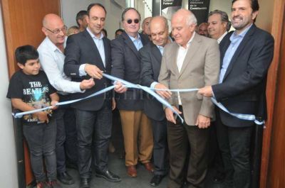Inauguran un imponente auditorio en el Parque de la Constituci�n