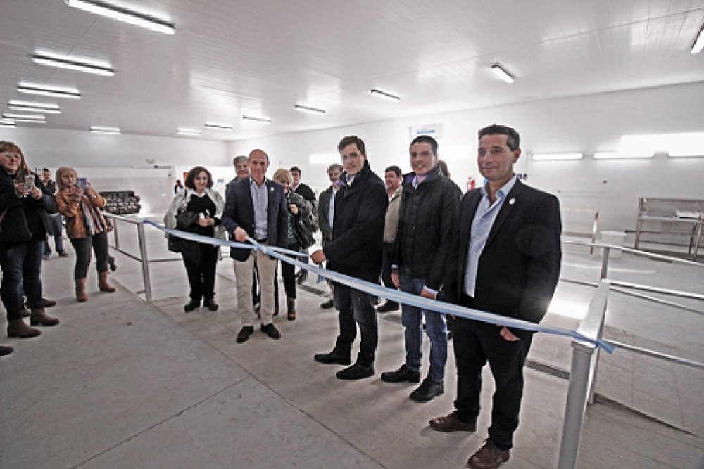 Con la presencia de funcionarios nacionales y provinciales, Juan Pablo inaugur� la Terminal Pesquera