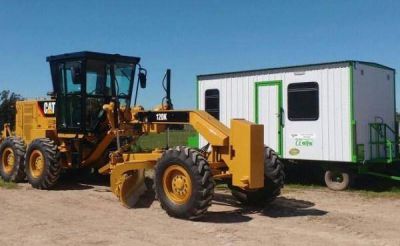 Nueva motoniveladora y seis casillas para el Ente Vial Rural