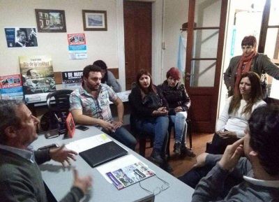 La candidata nacional Zamarre�o, con Luciano Lescano y el Frente Cumplir Necochea