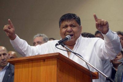 �El sindicato se va a plantar con todo ante el apriete de PAE�, Jorge �vila