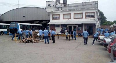 Sigue el conflicto laboral en las l�neas de Expreso Lomas