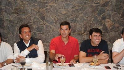 Avanza en Diputados la reunificaci�n del peronismo, con los massistas y sin los K