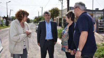 �Cuando esta administraci�n se compromete con algo, lo cumple�