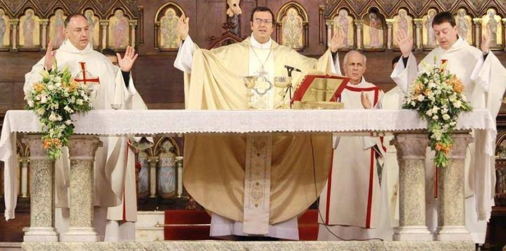 Ariel Sueiro, es desde ahora, nuevo prroco de la Iglesia Catedral marplatense