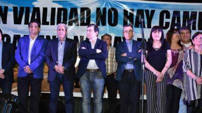 Zamora y Neder acompa�aron a los trabajadores viales