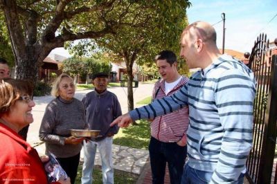 Molina encabez� un nuevo timbreo con candidatos y funcionarios