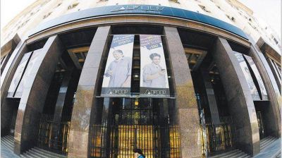 Como un blanqueo, medio mill�n de monotributistas declar� que factura m�s