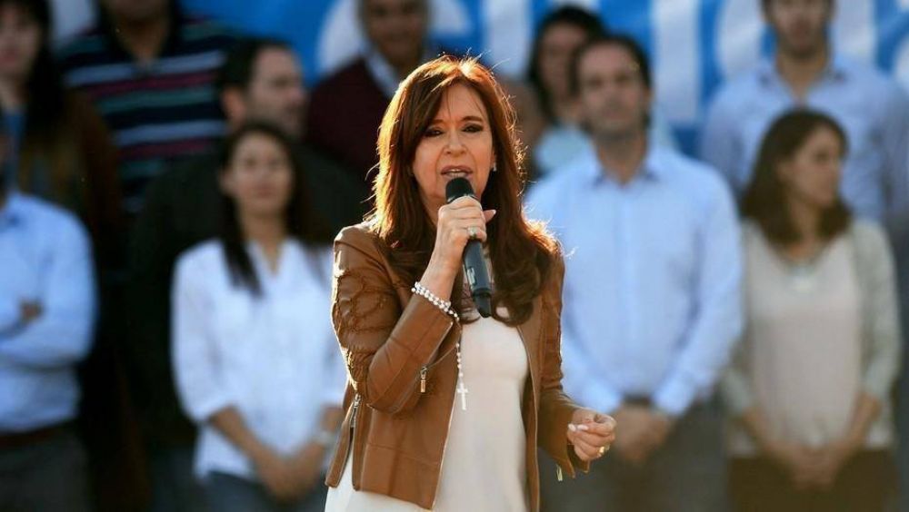 La denuncia de Nisman: indagarn a Cristina por encubrir el atentado a la AMIA