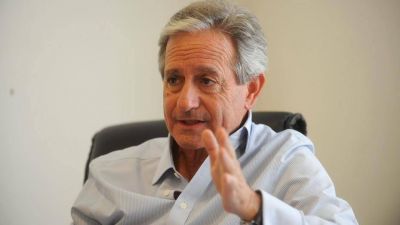 El Gobierno avisa que la paritaria estatal estar� 