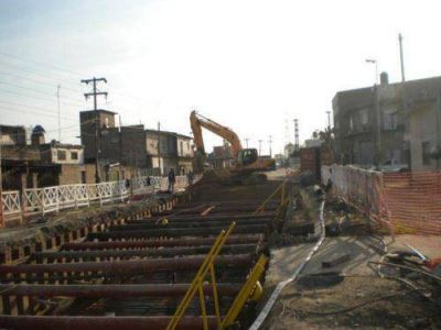 Con obras en tres frentes, avanza la construcci�n del Aliviador Oeste