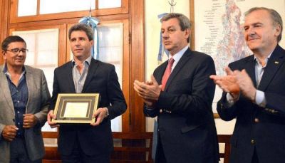 En San Juan �Ahora 12� se extiende a todos los rubros, todos los d�as