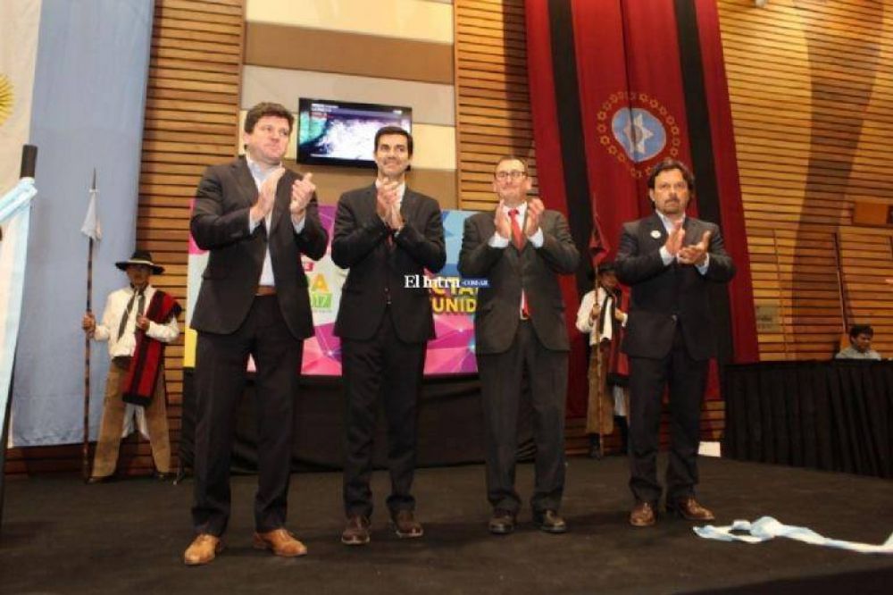 Urtubey celebr� la realizaci�n de esta nueva edici�n de Ferinoa