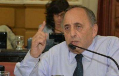 Para Nicol�s, G�mez Demmel deber�a ir a juicio pol�tico