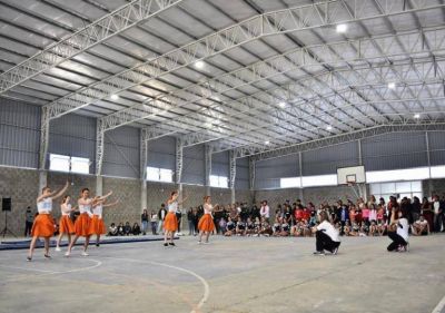 Otro sue�o que ya es realidad: se inaugur� el gimnasio municipal