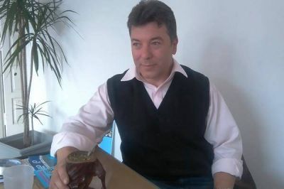 PJ: Otero critic� a la l�nea de Rauschenberger