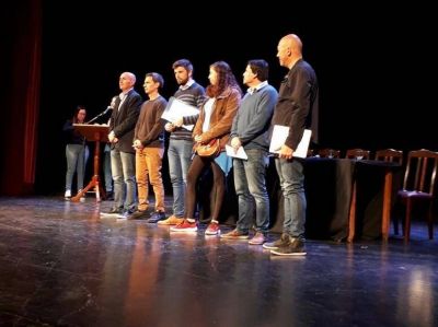 Se realiz� el Debate de candidatos a concejales en el Teatro Municipal