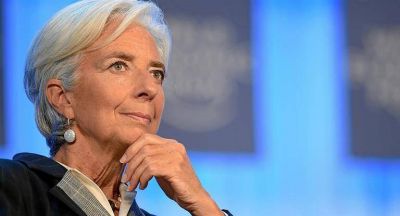 FMI estima crecimiento menor e inflaci�n m�s alta de lo que prev� el Gobierno para 2017 y 2018
