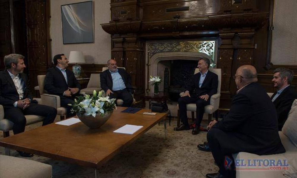 Macri felicit a Valds por el triunfo y hablaron de un federalismo maduro