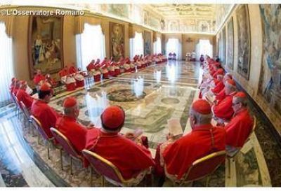 Congregaci�n de los Santos: El Papa autoriz� la promulgaci�n de 8 decretos