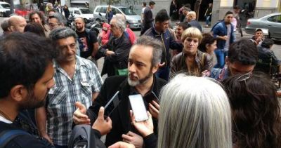 Movilizaron los docentes porte�os por la falta de 12 mil vacantes y la reforma educativa
