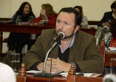 Para Castillo la Provincia no invirti� nada