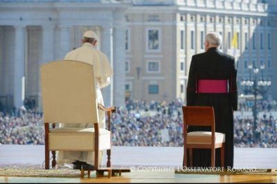 El Papa saluda a las personas de L�bano, Oriente Medio y Tierra Santa