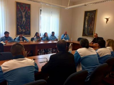 El Papa recibi� al equipo de Cricket sin Fronteras
