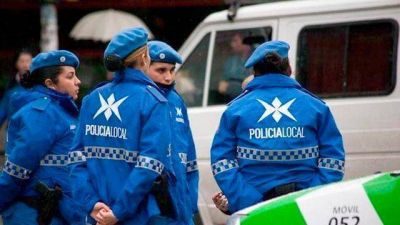 Efectivos de la polic�a local cobrar�n extras para custodiar edificios de Cultura