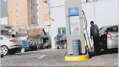 Ser�n seis los aumentos entre naftas, gas, luz y transporte hasta abril