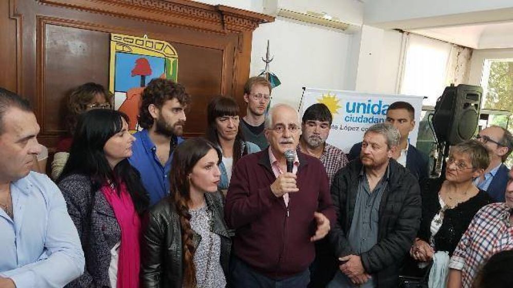 Jorge Taiana visit la casa de Pern junto a los candidatos de Unidad Ciudadana Vicente Lpez