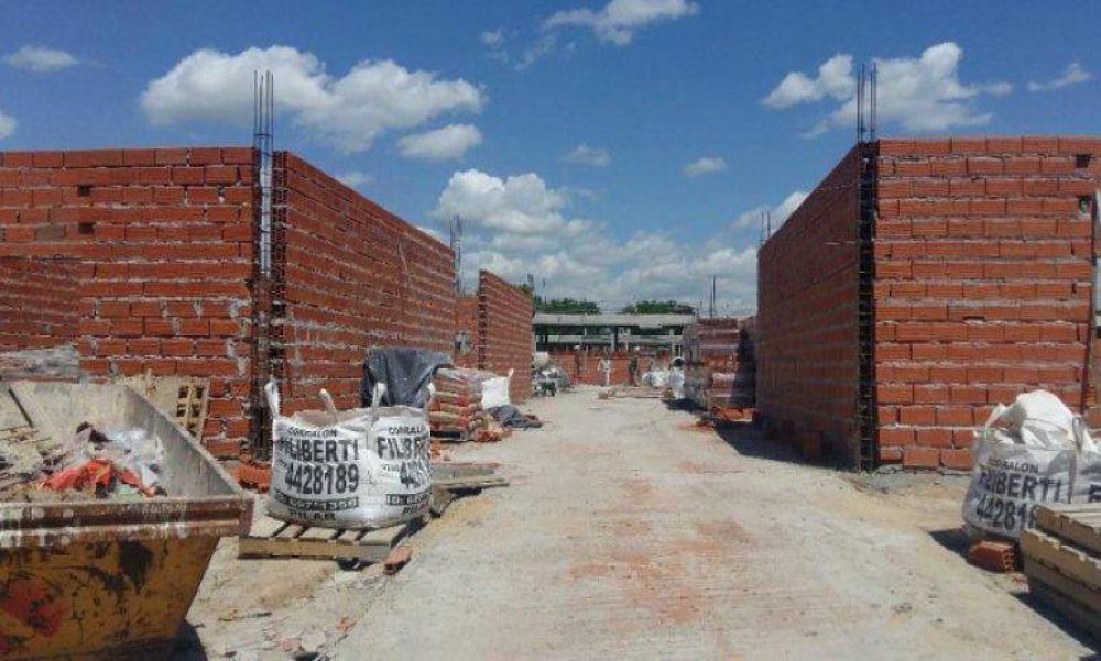 El Municipio no descarta demoler la estructura del futuro hospital que erigi Zccaro