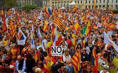 La fiesta del 12 de Octubre env�a una fuerte se�al de unidad pol�tica