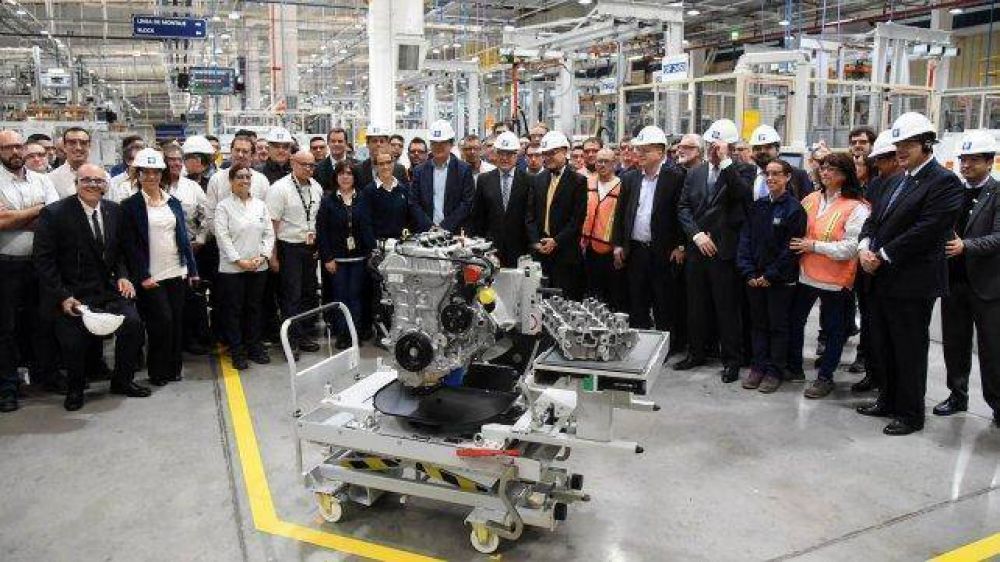 Lifschitz particip� del 20 aniversario de General Motors en Santa Fe