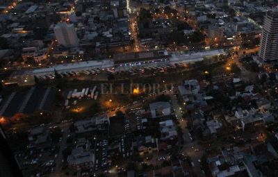 Terminal: Corral vet� el freno a la licitaci�n