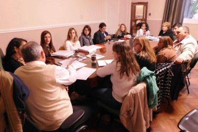 ATE volvi� a reclamar al Gobierno que cumpla el acta paritaria y avance con los pases a planta y recategorizaciones 