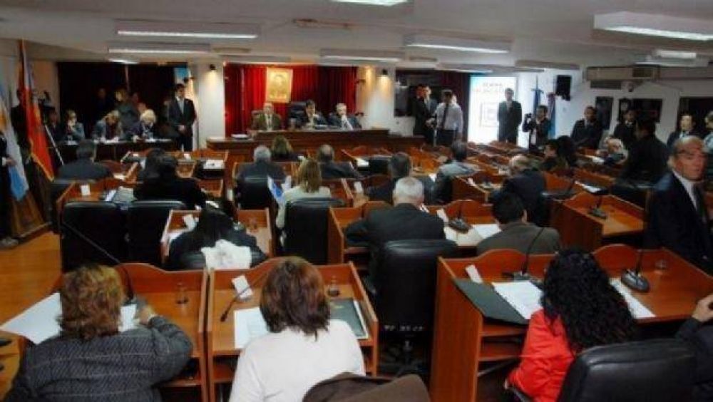 Cecilia Guerrero: Fueron funcionales a los intereses electorales del FCS-Cambiemos