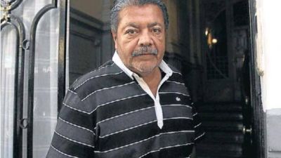 El jefe de la UOCRA se despeg� de Juan Pablo 