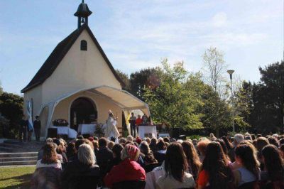 Monse�or Mestre presidi� las patronales de Schoenstatt