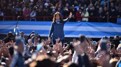 Cristina encabeza un acto en la cancha de Racing