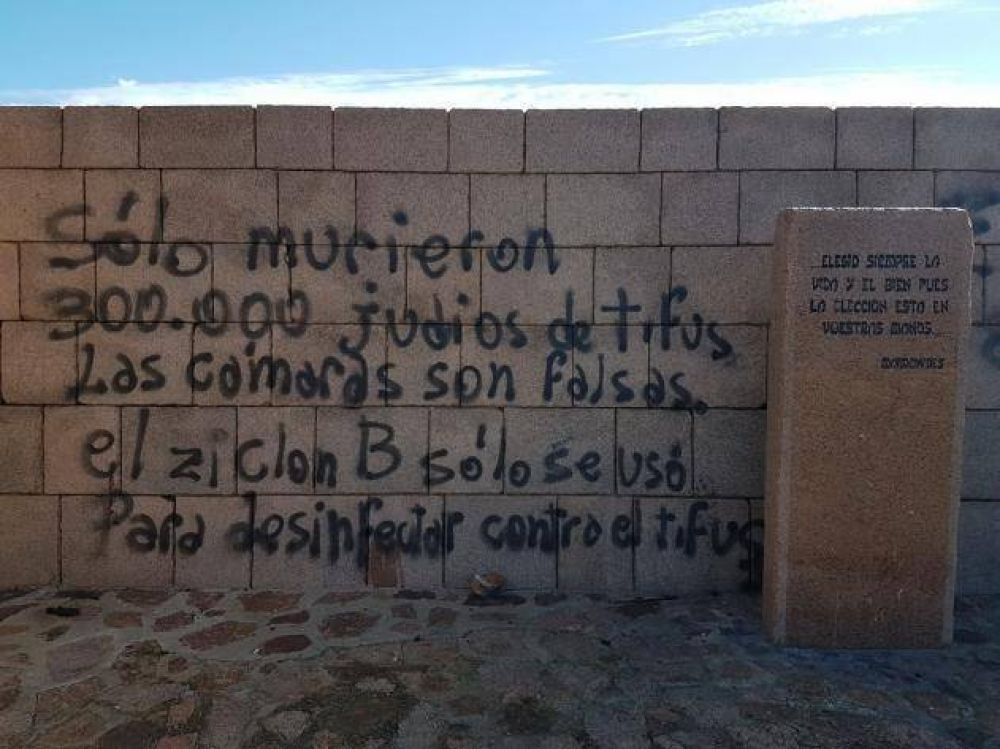 El Centro Wiesenthal repudi la vandalizacin del Memorial de la Sho en Montevideo