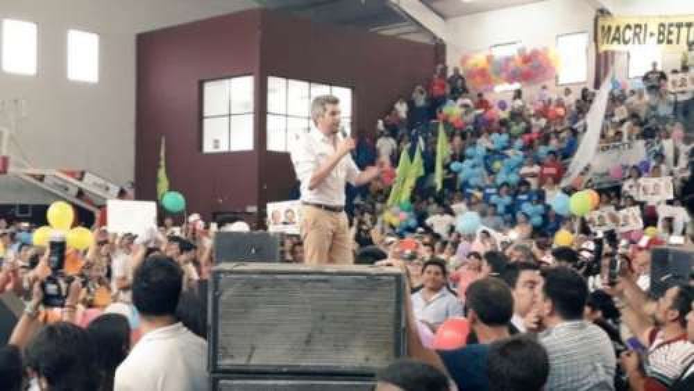 S�enz y Marcos Pe�a cerraron la campa�a en un Delmi lleno