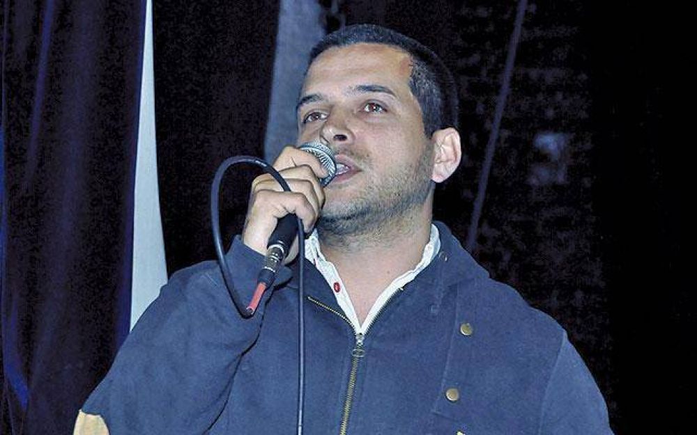 Fabiani destac� que el acto en Racing �mostr� que el peronismo est� vivo�
